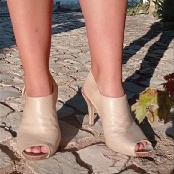 Pedro Garcia beige heeled sandals 39 - Picture 3 of 10